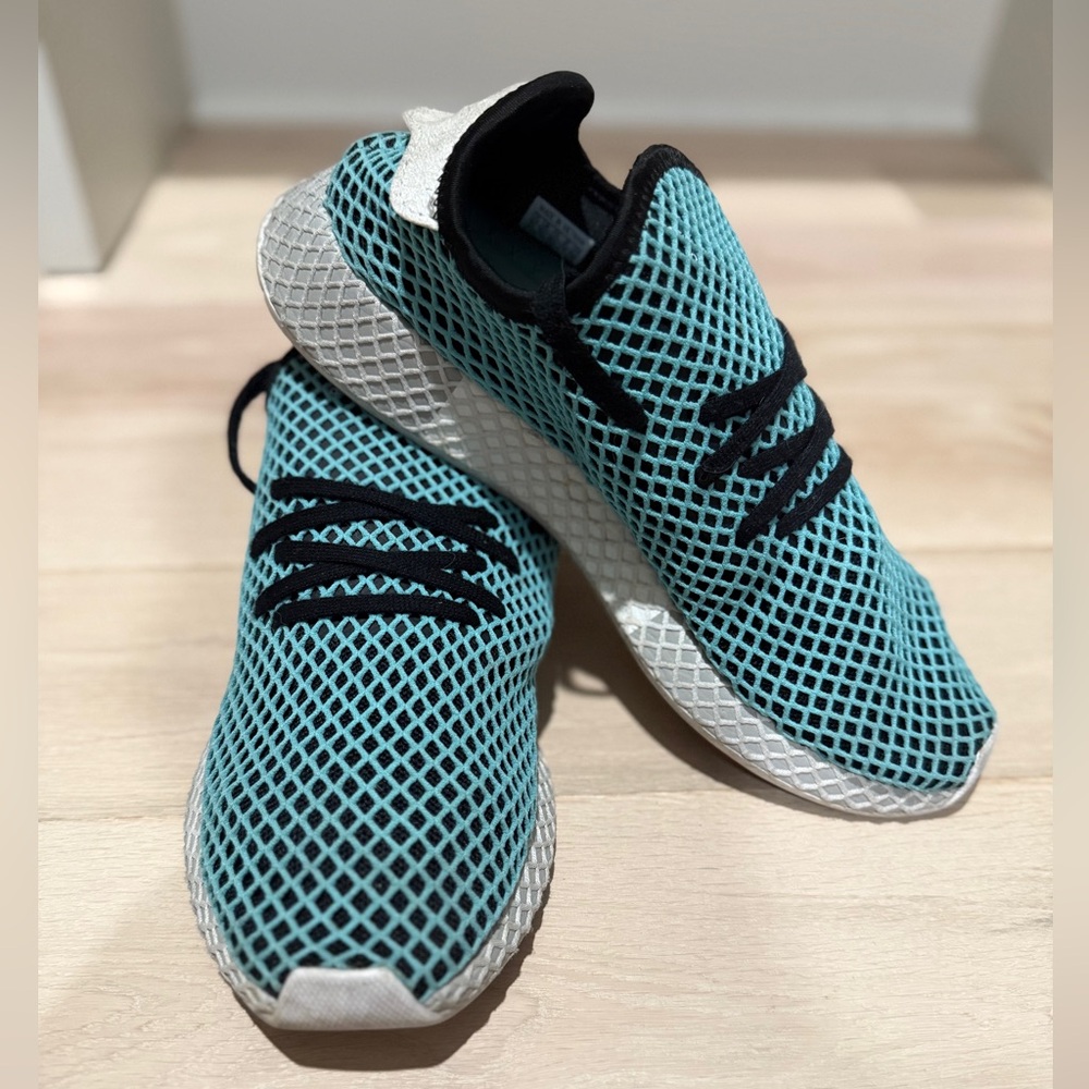 adidas Turquoise and Black Mesh Sneakers